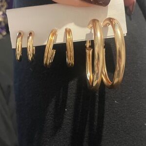 Elegant Gold Hoop Earring Set